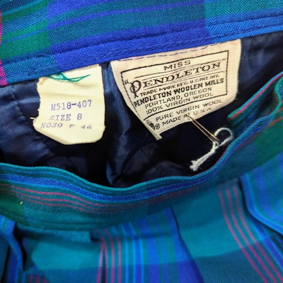 *SOLD ON DIFF PLATFORM* 80s Vintage Miss Pendleton Plaid Skirt - Picture 2 of 3